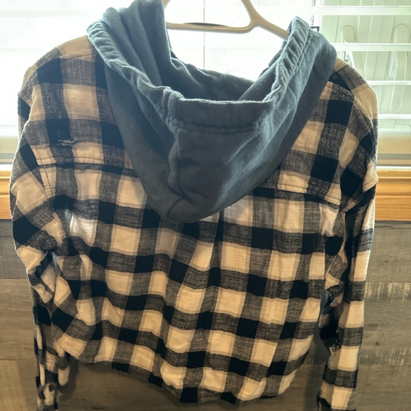 Black and white plaid button-up shirt with a grey hooded overlay. - Picture 2 of 2